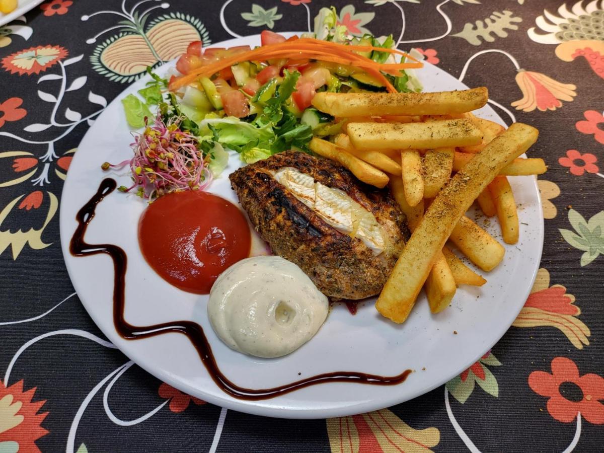 Zajazd Gniewko Mala Karczma Buitenkant foto