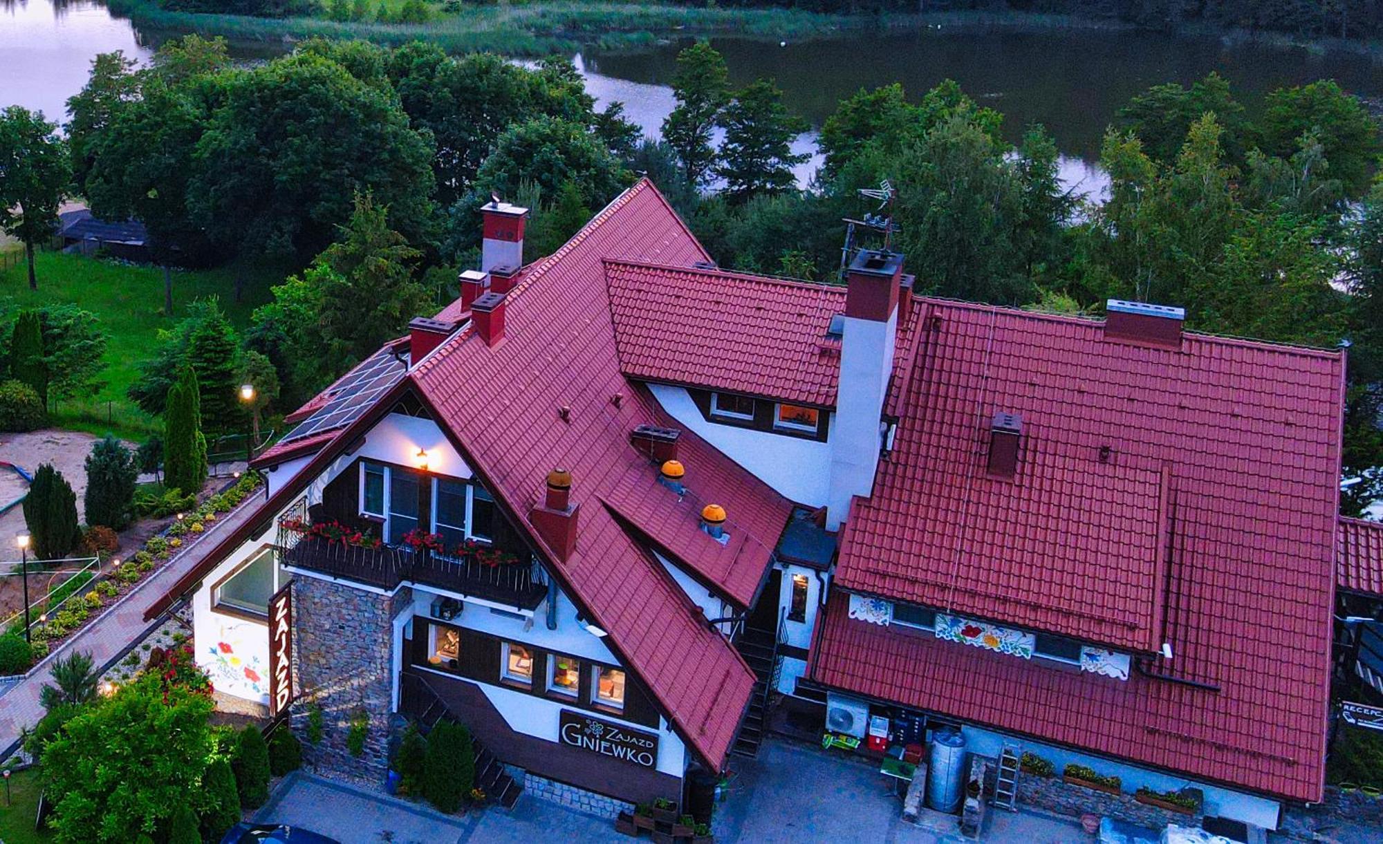 Zajazd Gniewko Mala Karczma Buitenkant foto
